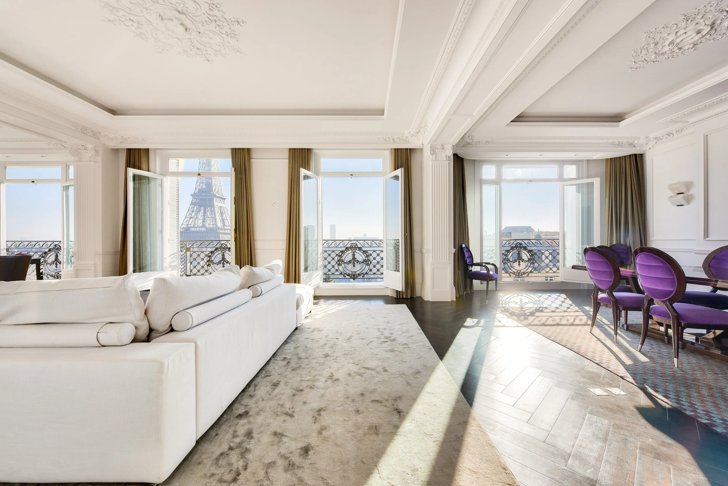Apartments With Eiffel Tower View – RCATL